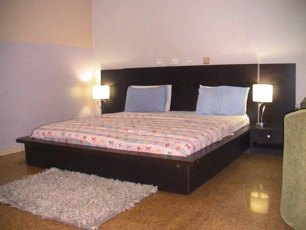 Dublina Suites Festac Town Exterior photo